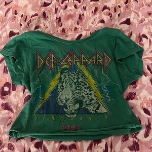 Green Def Leppard Graphic Tee